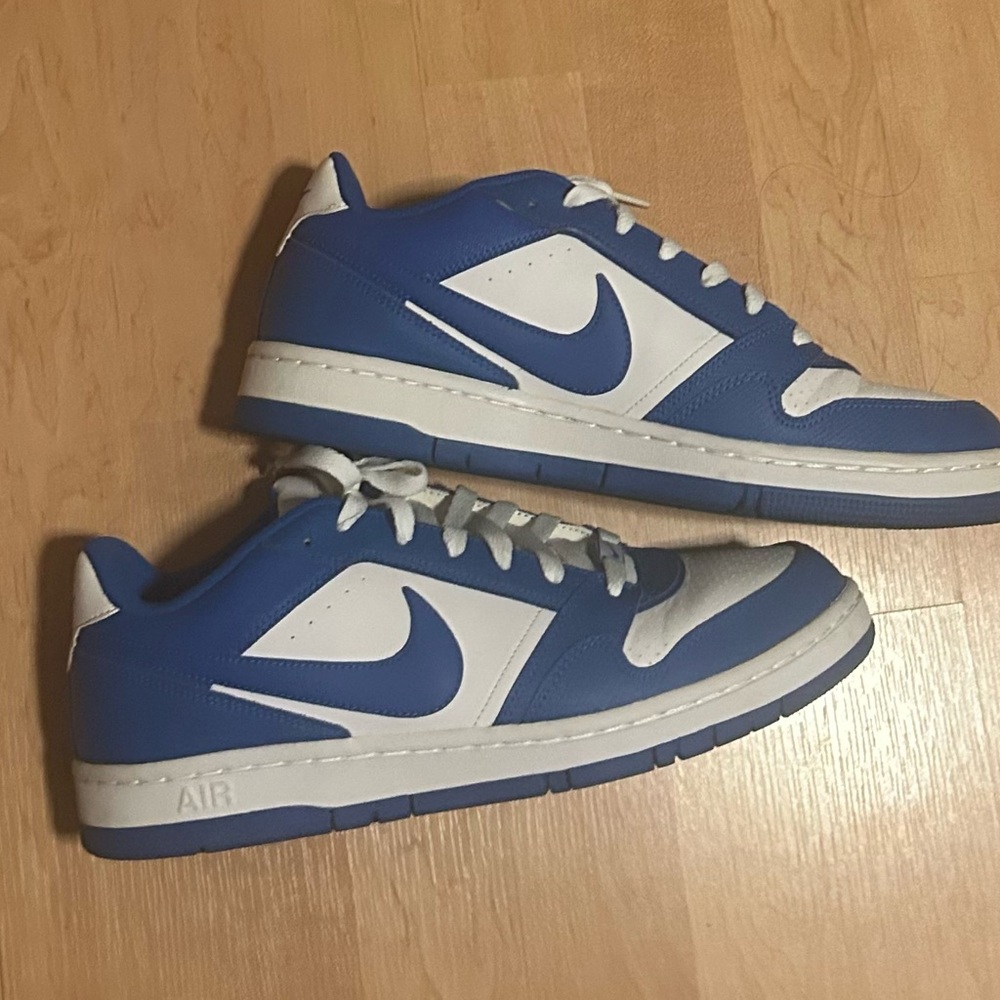 Nike Air Low Blue and White Shoes
